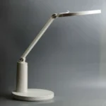چراغ مطالعه شارژی مدل VC011-C