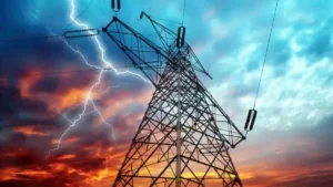 عجایب صاعقه و قدرت الکتریسیتهای که تولید میکند! 9 عجایب صاعقه و قدرت الکتریسیتهای که تولید میکند!